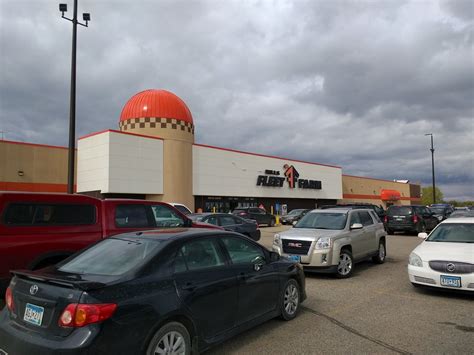 Fleet farm fergus falls mn - Fleet Farm is a store that sells everything from kayaks, fishing rods, power tools and utility trailers to hunting supplies, firearms and ammo at low prices. It is located at …